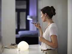 El asistente de IA Philips Hue se pondrá en marcha en todo el mundo a finales de agosto de 2025. (Fuente de la imagen: Signify)