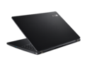 2020 Acer TravelMate P215 es más pequeño y ligero que el modelo del año pasado, pero no funciona más rápido (Fuente de la imagen: Acer)