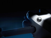 DJI ha mostrado el diseño frontal de la Mini 4 Pro, que presenta cambios respecto a su predecesora. (Fuente de la imagen: DJI)