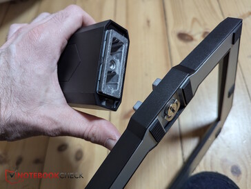 Conecte el pie con el soporte