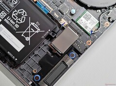 Módulo Wi-Fi y segunda ranura SSD