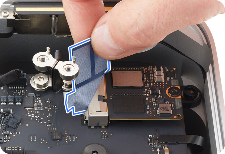 Acceso al módulo SSD en el nuevo Mac Studio