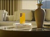 Según un filtrador, Samsung instalará una memoria RAM un 25% más rápida en el Galaxy S26 Ultra. (Fuente de la imagen: TT Technology, YouTube)