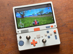 El pilet también se puede utilizar como dispositivo portátil de juego (Fuente de la imagen: soulscircuit)