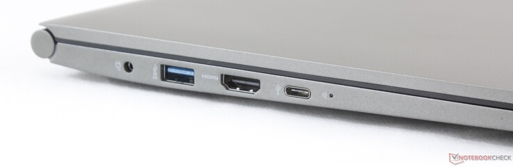Izquierda: adaptador de CA, USB 3.1 Tipo A, HDMI 1.4, USB Tipo C + Thunderbolt 3