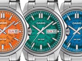 Tres relojes Casio MTP-E740 en naranja, verde azulado y azul brillante, mostrados uno al lado del otro con esferas translúcidas que dejan ver las ruedas del día y la fecha que hay debajo.