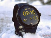 Una larga espera: Se dice que el Google Pixel Watch 4 es más reparable que sus predecesores. (Fuente de la imagen: Notebookcheck)