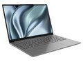 Análisis del portátil Lenovo Yoga Slim 7i Pro 14IAP: Subportátil asequible con 12 núcleos y pantalla 2,8K