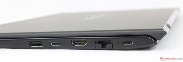 Derecho: USB-A 3.1, 2x USB-C con Thunderbolt 4 + DP + PD, HDMI 2.0, Gigabit RJ-45