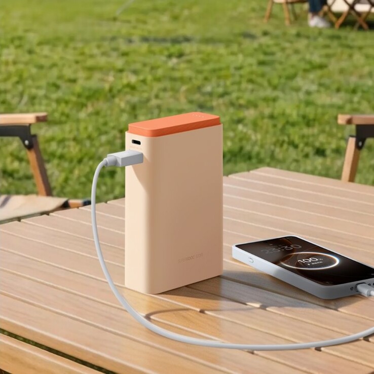 El Oppo SuperVOOC 120W Super Flash Charge Power Bank