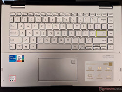 El teclado del VivoBook Flip 14 cumple con su cometido para el uso diario