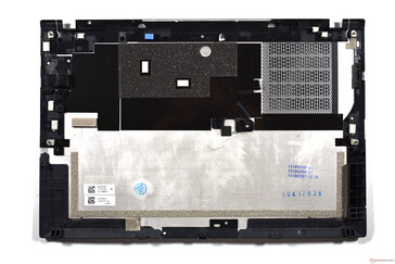 Lenovo ThinkPad T14s G2: Placa inferior de aluminio