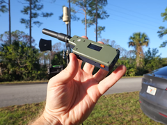 El YouTuber utilizó nodos LoRa (en la imagen) para establecer conexiones entre distintas ciudades.