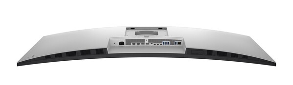 El Dell UltraSharp cuenta con una gran variedad de puertos, incluidos puertos USB-C y USB-A de alta velocidad. (Fuente de la imagen: Dell)