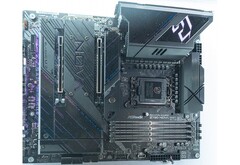 ASRock Z790 Nova WiFi7 (Fuente de la imagen: Xfastest.com)