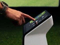 El Approach R50 de Garmin (en la imagen) recibe la versión de software 4.80. (Fuente de la imagen: Garmin)