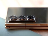 Un filtrador proporciona nuevas pistas sobre las características de los Galaxy Z Fold7 y Galaxy Z Flip7. Esta foto muestra la actual edición especial de Samsung. (Fuente de la imagen: Ben's Gadget Reviews)