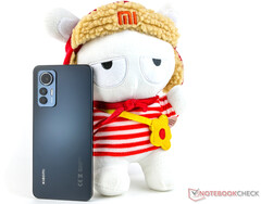 El Xiaomi 12 Lite es uno de los primeros smartphones elegibles (Fuente de la imagen: NotebookCheck)