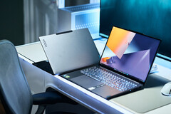 El sucesor del Lenovo Yoga Pro 9i que analizamos recientemente se ha filtrado, y contará con una GPU RTX 5070 para portátiles. (Fuente de la imagen: Notebookcheck)