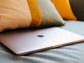 Tras el lanzamiento del iPhone 17, el analista de Bloomberg Apple Mark Gurman nombra 10 nuevos productos de Apple que podemos esperar ver en los próximos meses. (Fuente de la imagen: Elise Bouet)