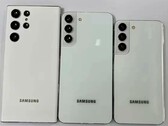 El Galaxy S22, S22 Plus y S22 Note en blanco. (Fuente de la imagen: @heyitsyogesh)