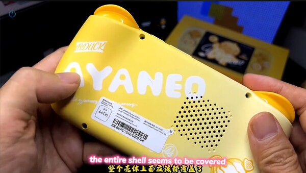 El Ayaneo Pocket Air Mini B.Duck Edition tiene 3 GB de RAM y 64 GB de almacenamiento.