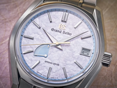 Un primer plano de la esfera del nuevo Grand Seiko SBGA21.
