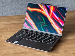 Análisis del Lenovo IdeaPad Pro 5 14. Dispositivo de prueba proporcionado por: