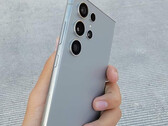 Se espera que el Galaxy S24 Ultra incorpore una pantalla plana y un marco de titanio, entre otros cambios respecto a los modelos anteriores. (Fuente de la imagen: @DavidMa05368498)
