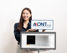 Una mujer presenta la nueva marca junto con lo que parece un nuevo panel de visualización (Fuente de la imagen: samsungdisplay.com)