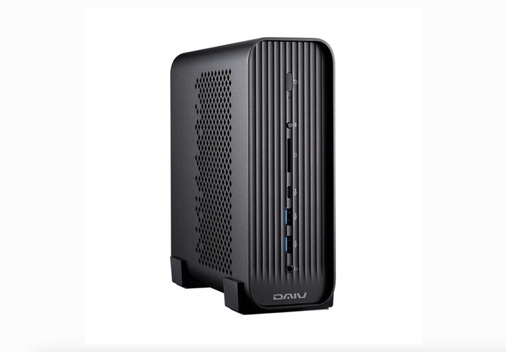 El mini PC DAIV CX-A9A60, equipado con tecnología AMD, presenta un diseño bastante minimalista y está disponible en un único color: negro. 