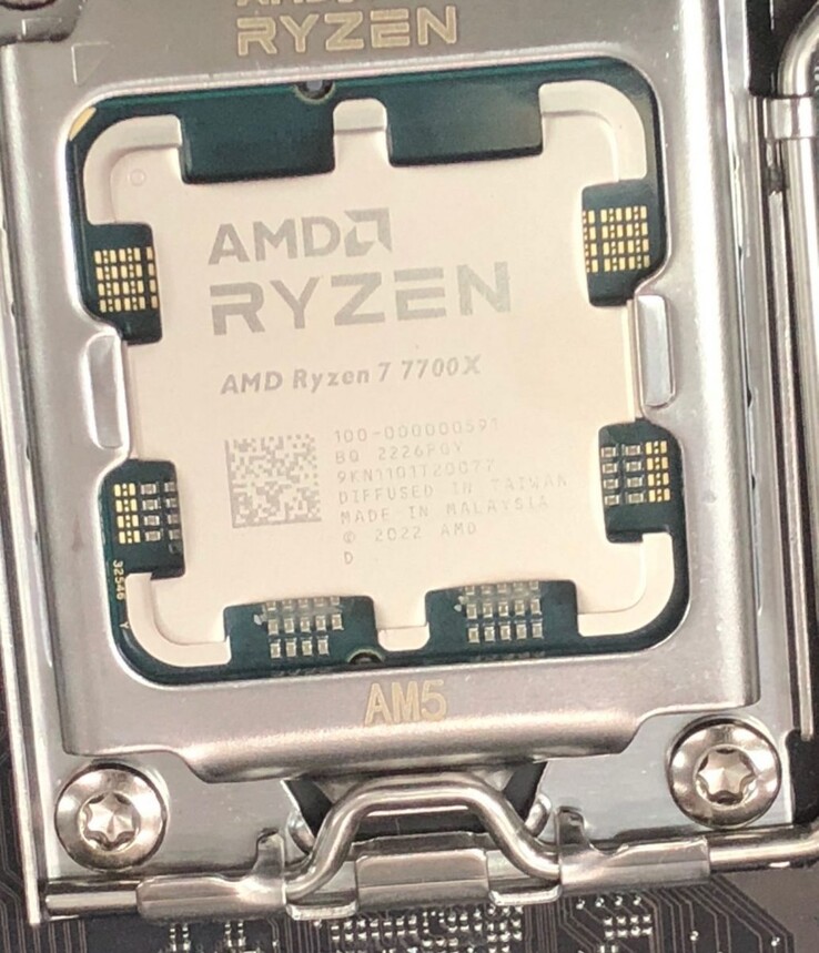 AMD Ryzen 7 7700X. (Fuente: Cortexa99)