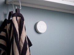 El sensor de temperatura/humedad Timmerflotte de IKEA (en la imagen) ya está disponible en el Reino Unido. (Fuente de la imagen: IKEA)