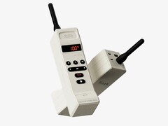 El cargador portátil de Trozk se inspira en el Motorola DynaTAC 8000X.