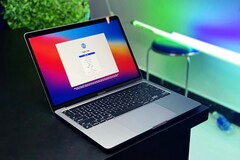 Los MacBook deben reiniciarse al menos cada 49 días.