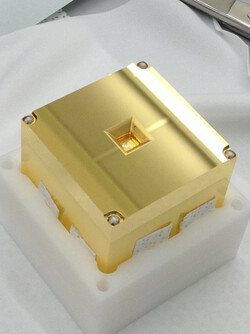 Un cubo de oro y platino hace visibles las ondas gravitacionales. (Fuente: ESA)