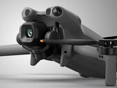 Una foto promocional filtrada del DJI Mini 5 Pro. (Fuente de la imagen: vía DroneXL)