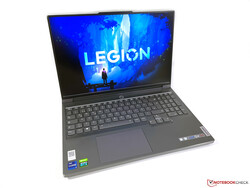 En revisión: Lenovo Legion 7 16IAX7. Dispositivo de revisión proporcionado por Lenovo Alemania.