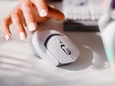 Logitech G309 Lightspeed utiliza el sensor Logitech HERO 25K. (Fuente de la imagen: Logitech)