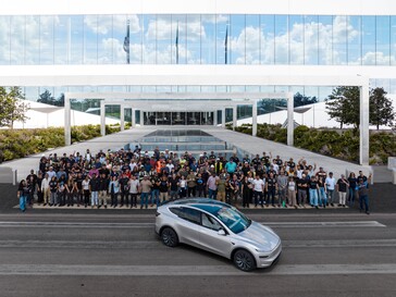 Producción del Model Y L en Giga Texas