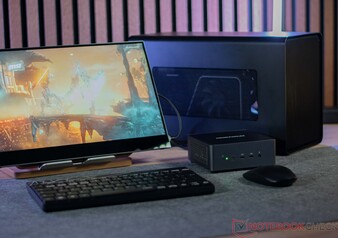 Minisforum Venus Series UM790 Pro con un Razer Core X y una Nvidia GeForce RTX 3060 Ti