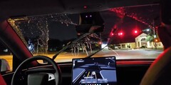 Nueva rutina de limpieza del limpiaparabrisas del Tesla Model Y. (Fuente de la imagen: @DirtyTesLa/X)