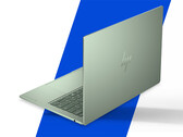 El OmniBook 5 se puede configurar con hasta 16 GB de RAM y un Core 7 350. En la imagen: una imagen promocional editada que muestra la parte posterior de la laptop.