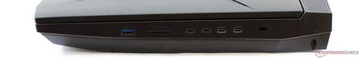 Derecha: USB 3.0, lector de tarjetas, 2x USB 3.1 Type-C con Thunderbolt 3, 2x Mini-DisplayPort 1.3, Kensington Lock