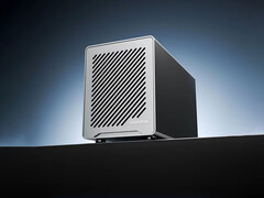 El precio del Y104A es de 345 dólares en AliExpress. En la imagen: la parte frontal del NAS. (Fuente de la imagen: AliExpress)