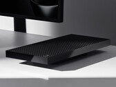 La Surface RTX Spark Dev Box contiene 1.000 orificios de ventilación como representación de sus 1.000 teraflops de rendimiento computacional.