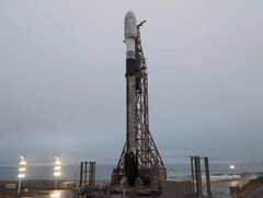Un cohete Falcon 9 de SpaceX transportando el TRACERS de la NASA (Fuente de la imagen: SpaceX)
