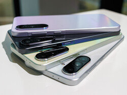 El Samsung Galaxy A36 5G viene en muchos colores (fuente de la imagen: Daniel Schmidt)