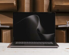 El Surface Laptop Ultra cuenta con una pantalla Mini LED de 15 pulgadas.