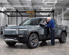 El sistema de protección antirrobo Gear Guard de la pick-up eléctrica Rivian R1T apuesta por los cables, las cámaras y un centinela Yeti